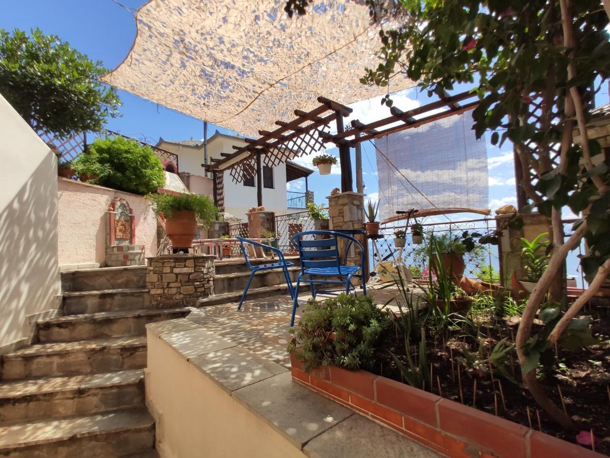 The Pagasetic Balcony - Magestic Sea Cottage 볼로스 외부 사진